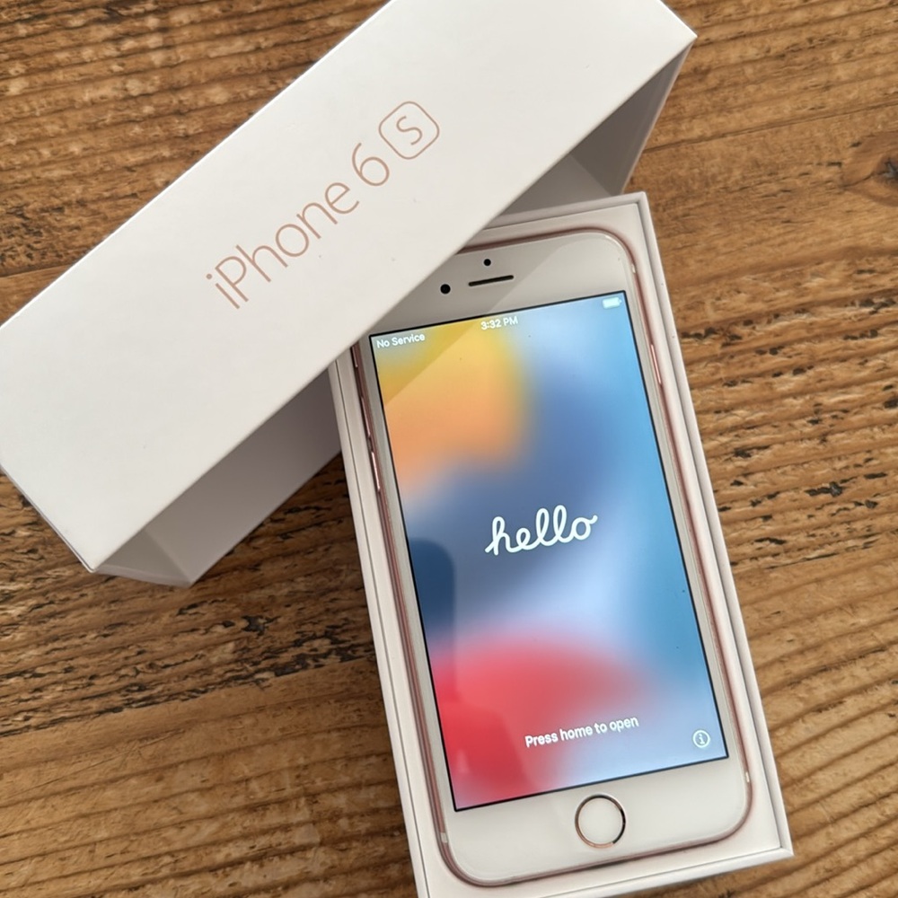 6S | Apple iPhone Rose Gold Cell Phone